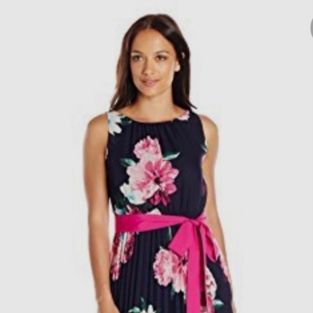 NWT  Jessica Howard pleated floral maxi dress wedding perfect!!!!
